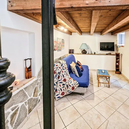 Apartment Il Borgo 4 *